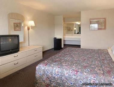 Days Inn By Wyndham אתנס מראה חיצוני תמונה