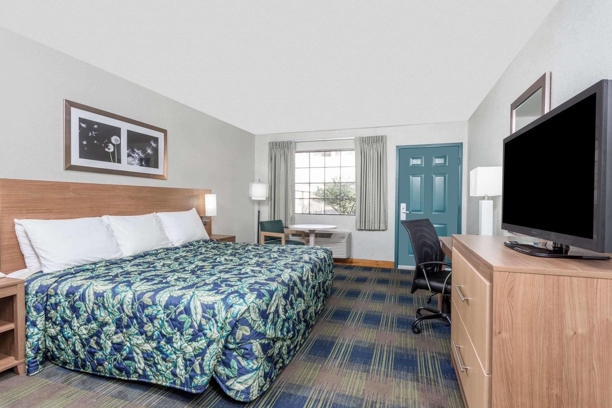 Days Inn By Wyndham אתנס מראה חיצוני תמונה